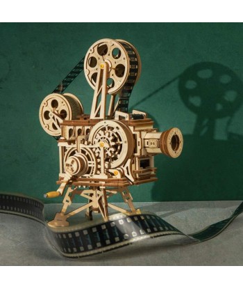 Projecteur Vintage + Mini Film d'Animation d'Europe débarque