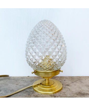 Lampe à poser globe pomme de pin Faites des économies